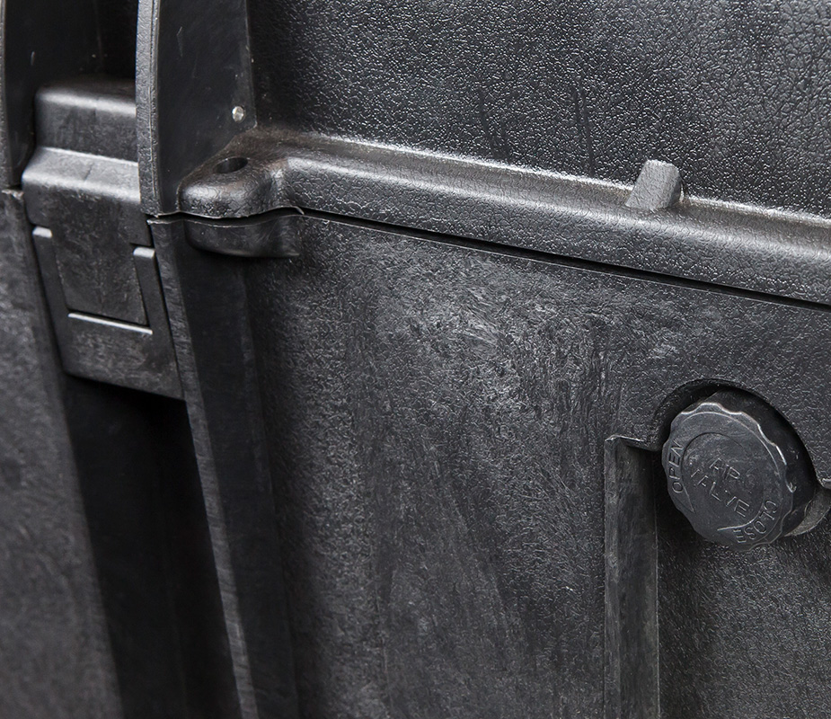 Xcase Waterproof Box: Dust and Waterproof Mini Suitcase, 215 x 133 x 52 mm,  IP67 (Waterproof Box Small, Waterproof Box Outdoor, Plastic Box