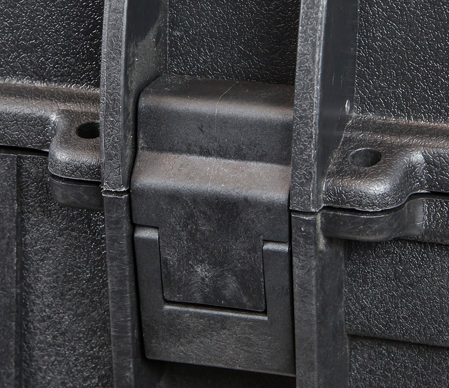 Pure Outdoor by Monoprice Weatherproof Hard Case with Wheels and